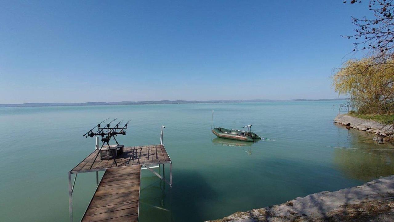 Topartihaz Balatonszarszo Exterior foto